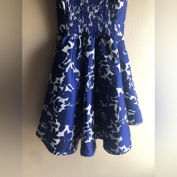 NEW STELLA M’LIA Jacquard Hi Low Fit Flare Navy Floral Dress Size L - Picture 7 of 12